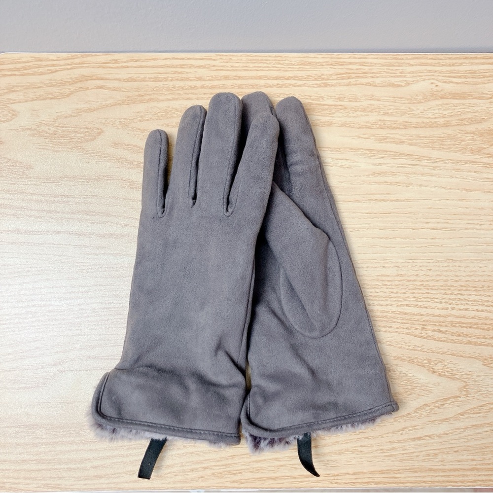 Uniqlo Suede Winter Gloves